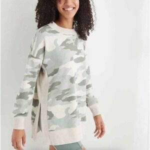Aerie Camo Crewneck Sweatshirt Drop Shoulder Side‎ Slit Casual Size Small